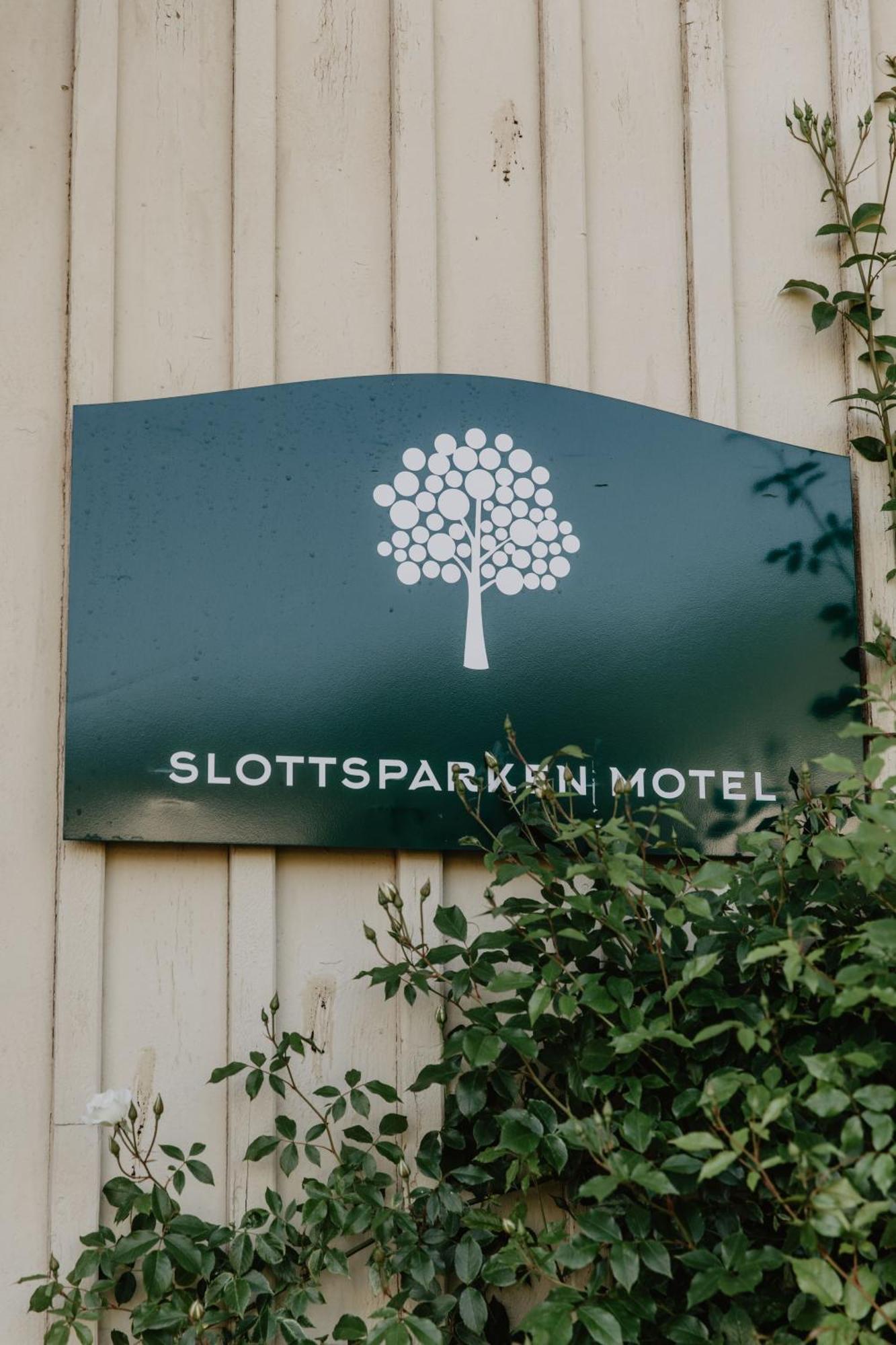 Slottsparken Motel Huskvarna Bagian luar foto